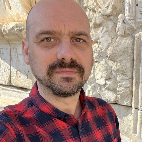 /Menelaos%20Gkartzios